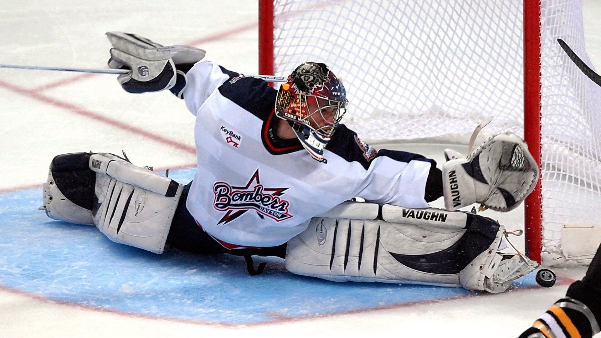 极限运动热潮席卷全球,运动员挑战人类体能新高度